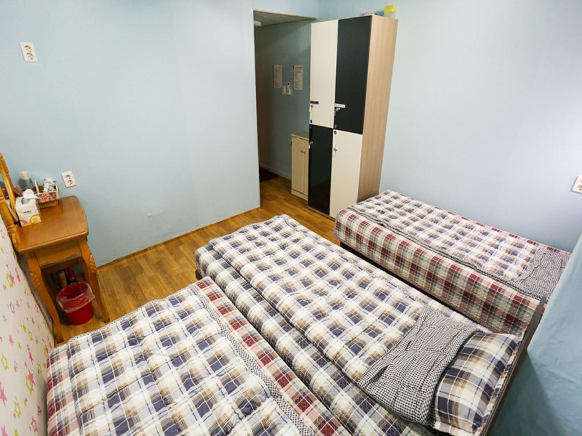 Funstay Inn Guesthouse Busan Room photo